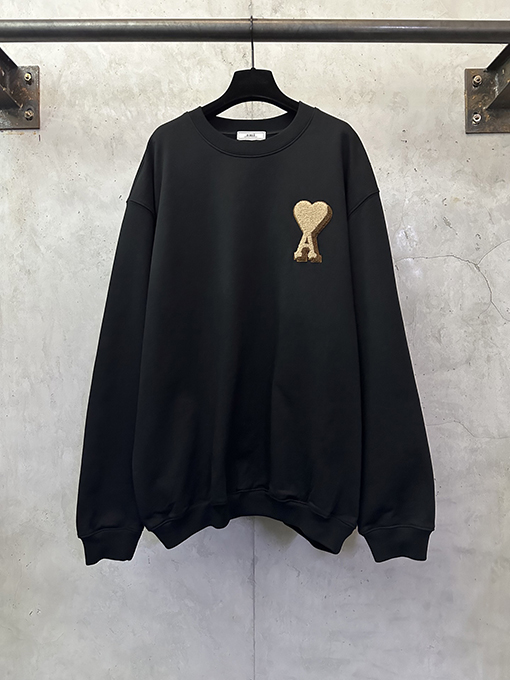 アミ レターハート型クルーネックスウェットシャツ