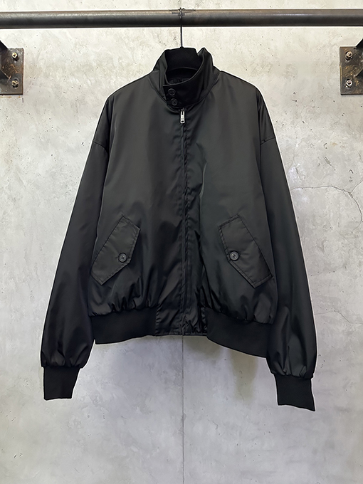 プラダコピー ナイロン軽量コットンジップアップジャケット