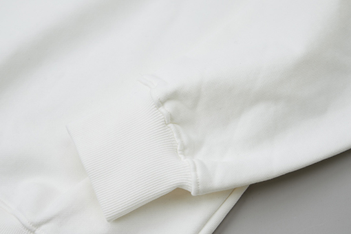 クロムハーツ 新モデルラインストーンアップリケクルーネックスウェットシャツ