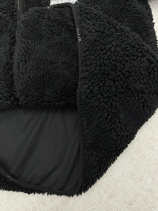 ディオールスーパーコピー 新しいスキーフリースジャケット