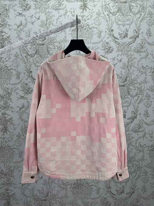 ルイヴィトン NIGO 新作シリーズのフード付きデニムジャケット