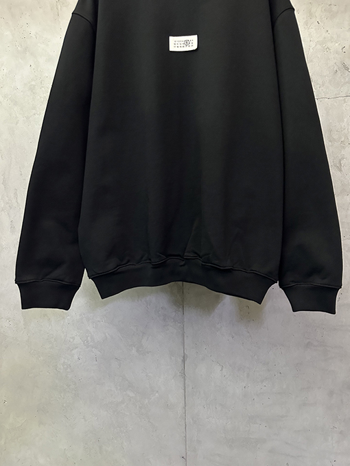 マルタンマルジェラ 外側ラベル付き長袖クルーネックスウェットシャツ