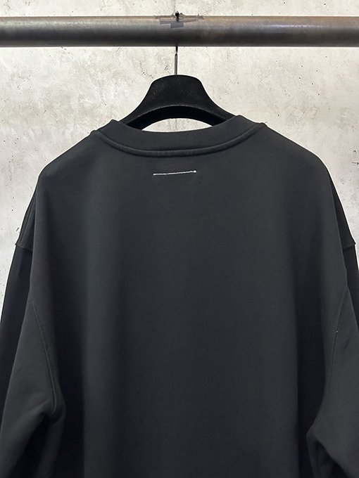 マルタンマルジェラ 外側ラベル付き長袖クルーネックスウェットシャツ