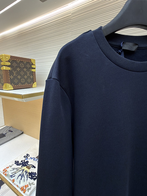 モンクレール クルーネックの長袖フェードラベルコットンスウェットシャツ