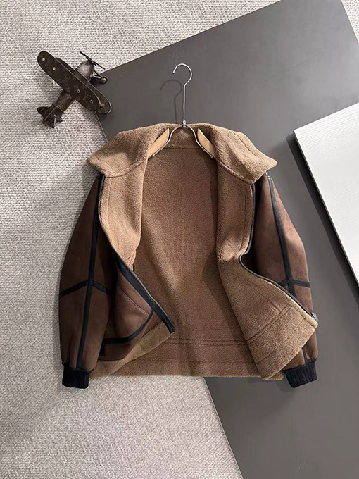 ルイヴィトンコピー 人気の両面ファーコート