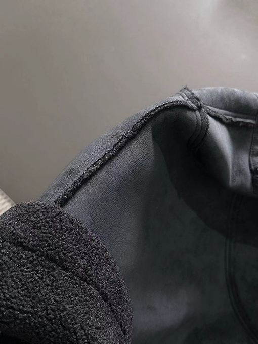 グッチ 新モデル人気の両面ファーコート