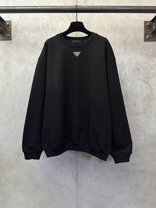 プラダコピー シルバーラベルレザークルーネックスウェットシャツ