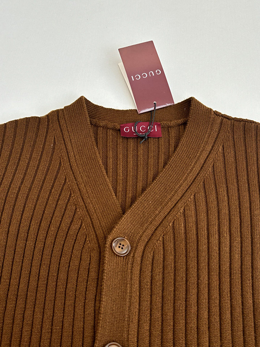 グッチ Gucci 新しいリブニットカーディガン