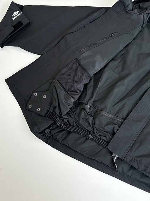 バレンシアガコピー Balenc1aga 3B スキーシリーズ キルティングスキースーツ