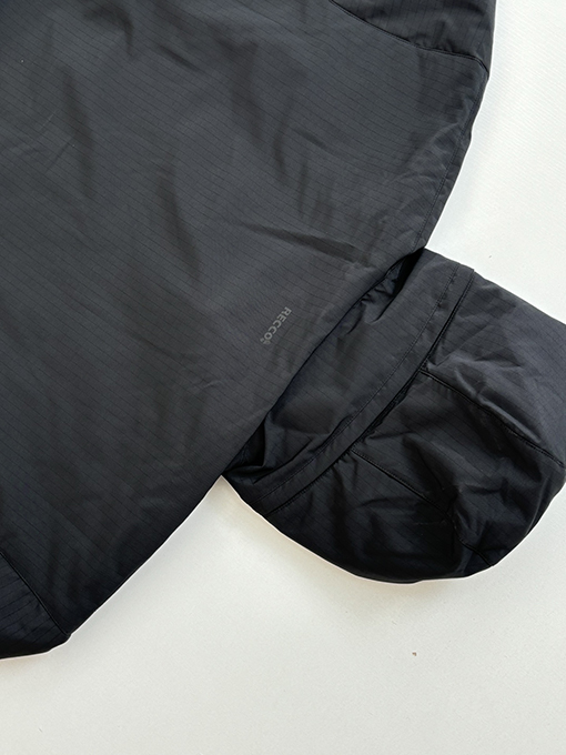 バレンシアガコピー Balenc1aga 3B スキーシリーズ キルティングスキースーツ