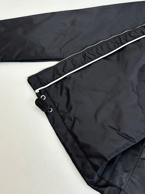 プラダ トライアングルロゴ織り長袖フード付きジャケット