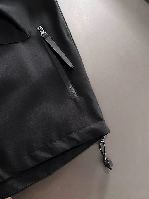 フェンディ トレンチコートジャケット