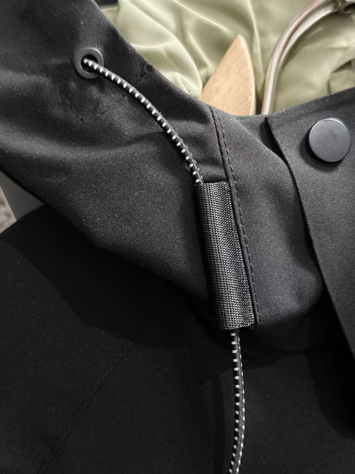 フェンディ トレンチコートジャケット