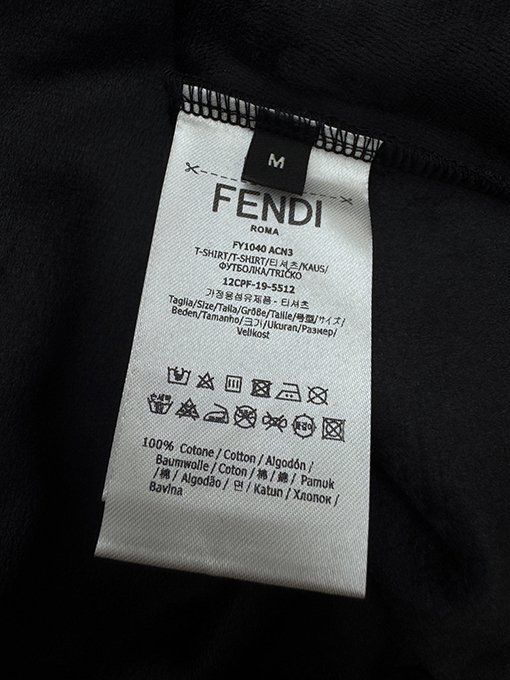 フェンディ レタープリントパーカー