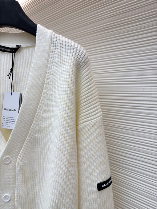 バレンシアガ Balenciaga アームロゴカーディガンセーター