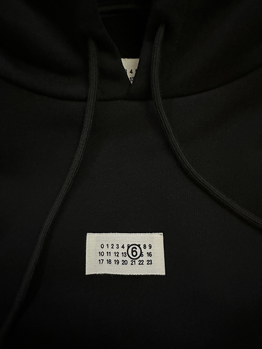 マルタンマルジェラ Maison Margiela アウターラベルパーカー