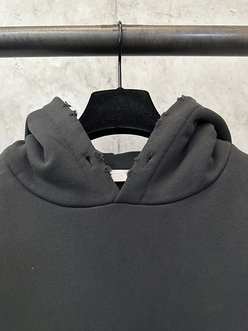 ディオール Christian Dior Couture 無地のロゴレタープリントのダメージパーカー