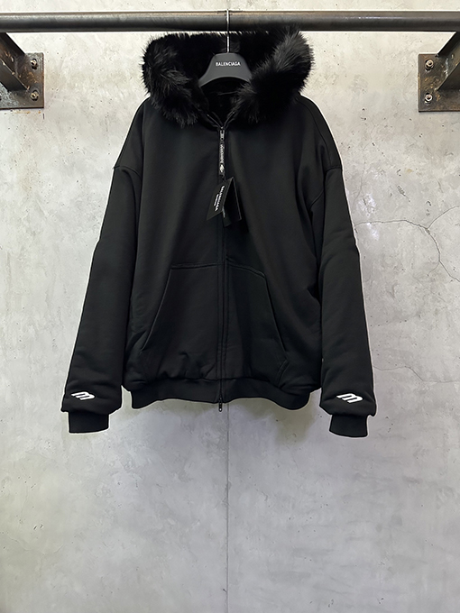 バレンシアガ ミンクファー 3M システムスキー FLUFFYHOODIE ジップアップ フード付きスウェットシャツ
