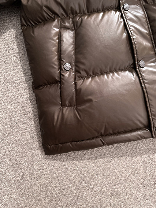 バーバリースーパーコピー Burberry チェック柄ダウンジャケット