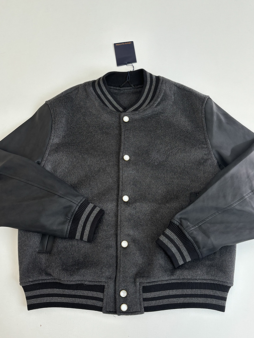 ルイヴィトン パールボタンの刺繍レザーパッチワークジャケット/ベースボールコート