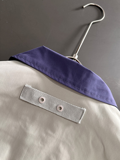 ディオール 新しいトレンチコートジャケット