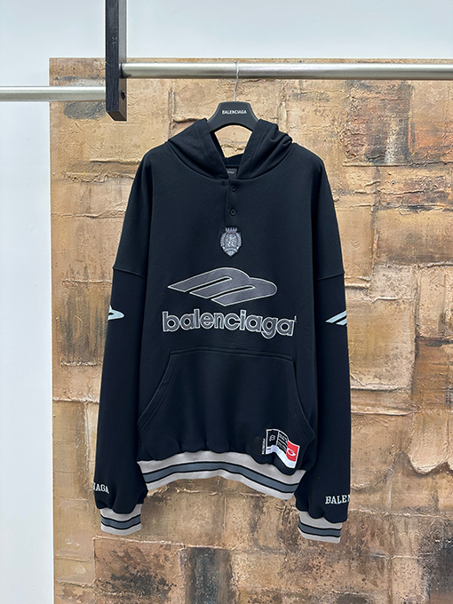 バレンシアガ Balenciaga 新しいフード付きスウェットシャツ