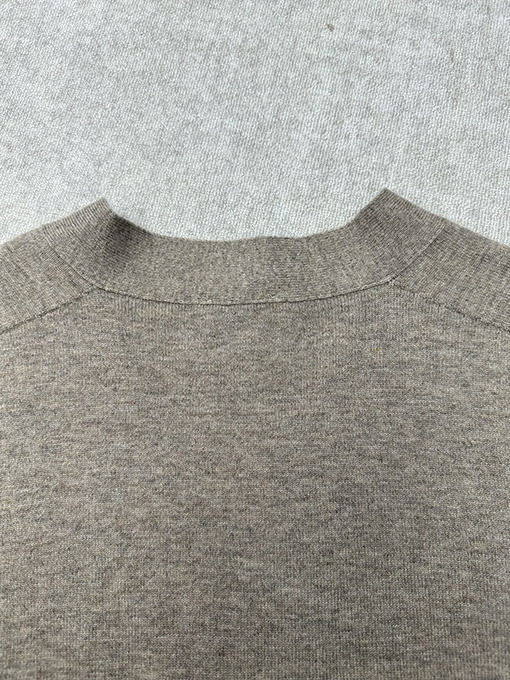 バーバリーコピー 無地シングルブレストVネックカーディガンカシミヤセーター