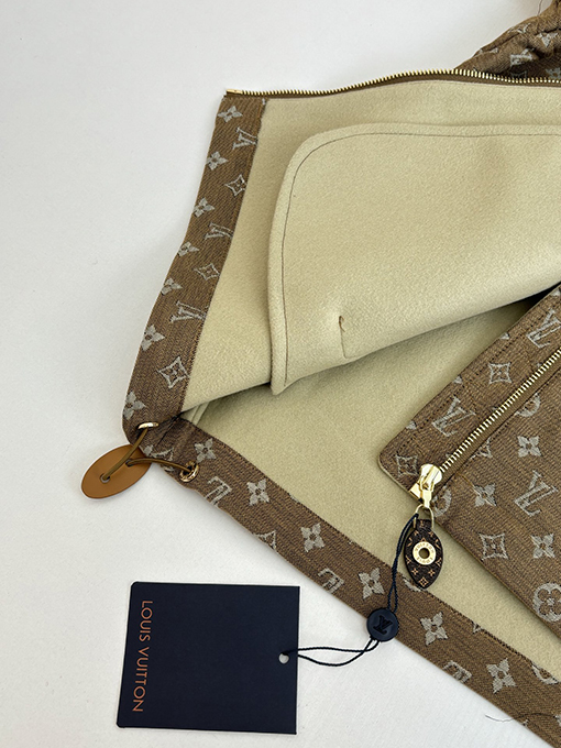 ルイヴィトン Grace Coddington コラボレーション総柄ジップアップジャケット