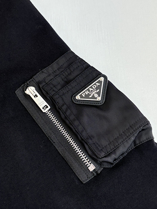 プラダコピー 袖ポケット付きのナイロントリムクルーネックスウェットシャツ