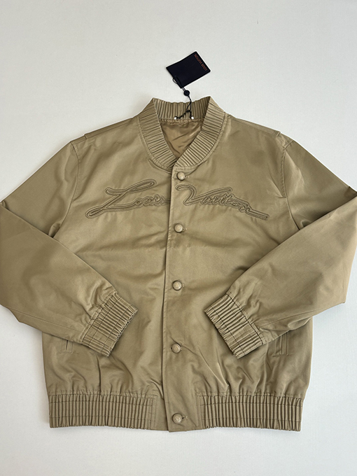 ルイヴィトン 無地ツイル刺繍ロゴ刺繍ボンバージャケット