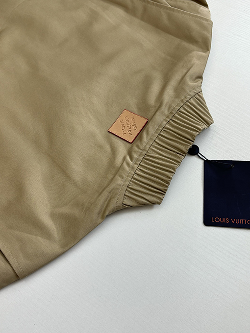 ルイヴィトン 無地ツイル刺繍ロゴ刺繍ボンバージャケット