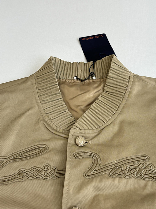 ルイヴィトン 無地ツイル刺繍ロゴ刺繍ボンバージャケット