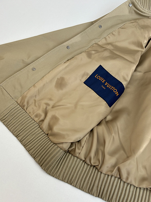 ルイヴィトン 無地ツイル刺繍ロゴ刺繍ボンバージャケット