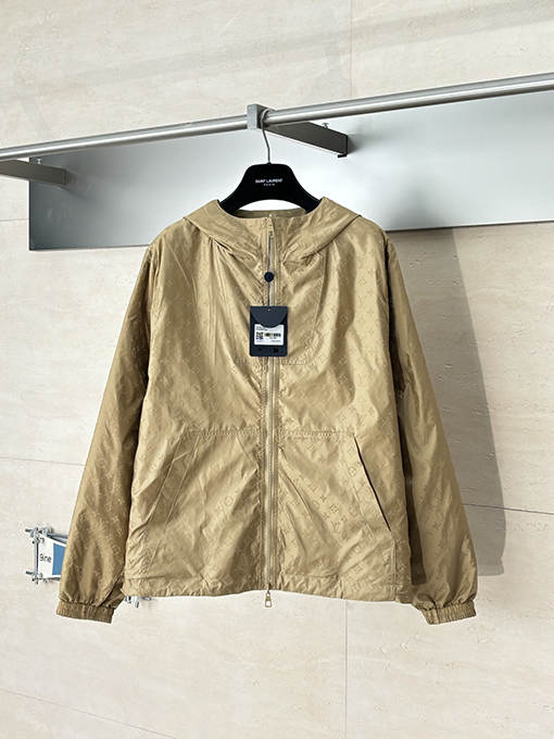 ルイヴィトンスーパーコピー Monogram ナイロンリバーシブル防風ジャケット