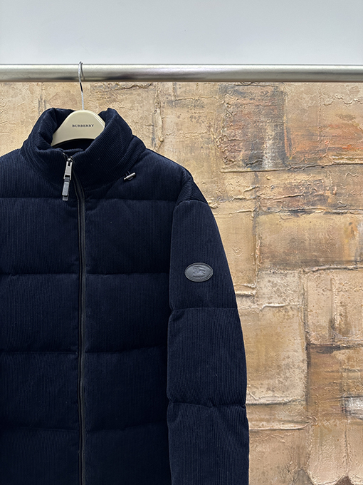 バーバリーコピー コーデュロイダウンジャケット