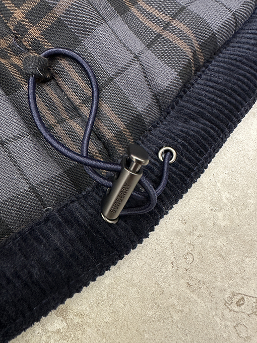 バーバリーコピー コーデュロイダウンジャケット