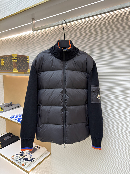 モンクレール ウールとダウンのパッチワークジップアップカーディガン