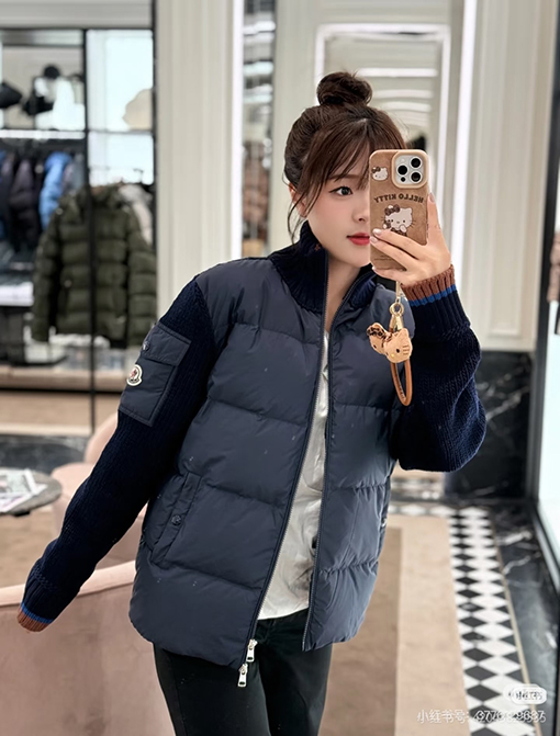 モンクレール ウールとダウンのパッチワークジップアップカーディガン