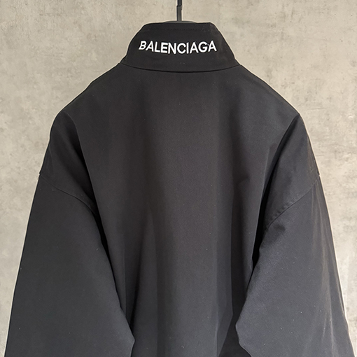 バレンシアガスーパーコピー Balenciaga パファージャケットスタイルのダウンジャケット