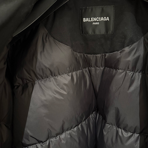 バレンシアガスーパーコピー Balenciaga パファージャケットスタイルのダウンジャケット