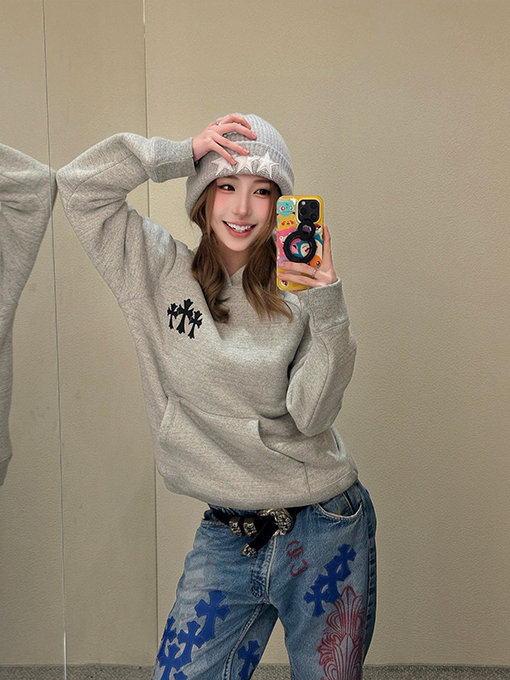 クロムハーツスーパーコピー ロゴ刺繍パーカー