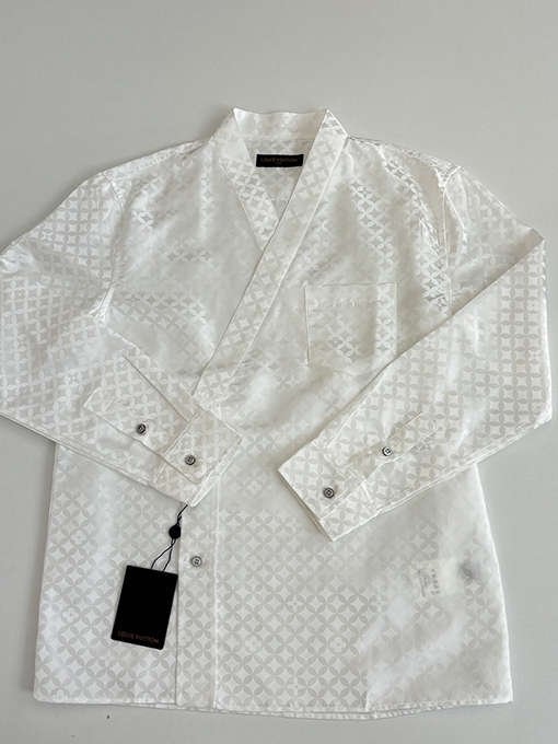 ルイヴィトン Nigo コラボレーションコレクション ポプリンVネックロングスリーブシャツ
