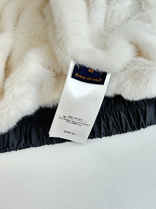 ルイヴィトン スキーシリーズ オールオーバージャカードラムウールフード付きコットンジャケット