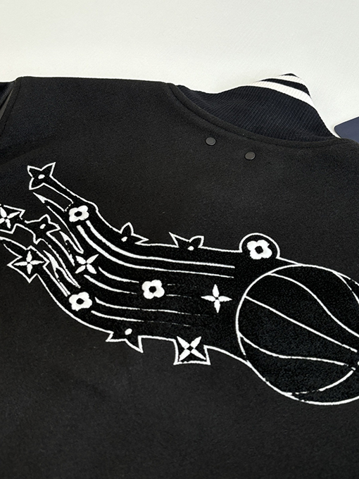 ルイヴィトン NBAコラボレーション テリークロス 刺繍 ブラック パッチワーク ベースボールジャケット