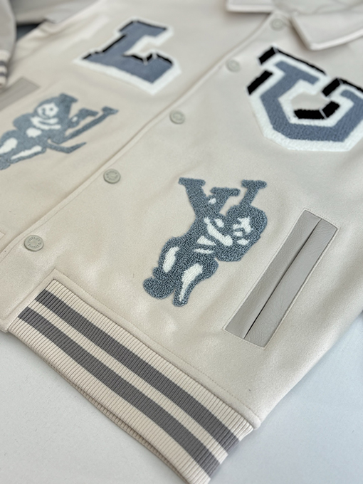 ルイヴィトンコピー バッグスバニーの刺繍りタオルウールベースボールジャケット