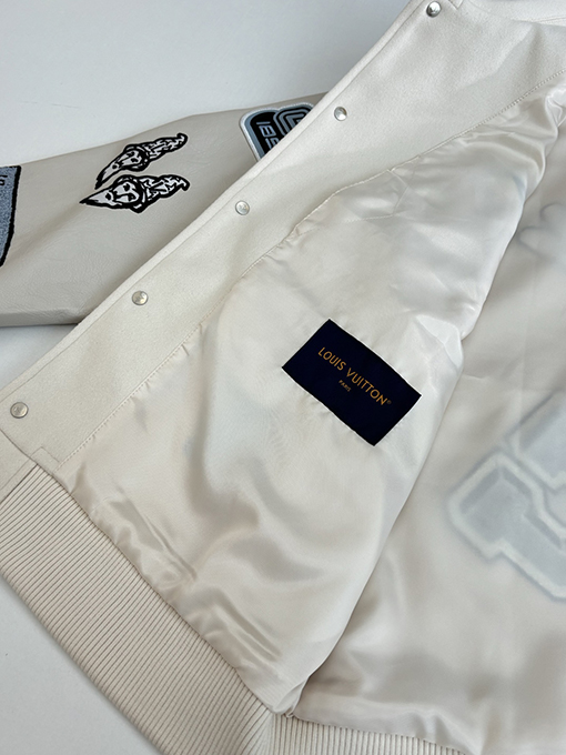 ルイヴィトンコピー バッグスバニーの刺繍りタオルウールベースボールジャケット