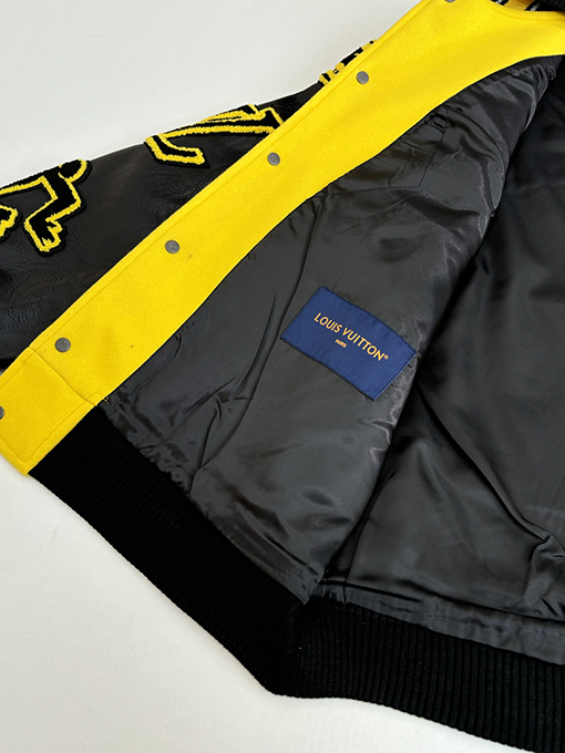ルイヴィトン ブラックパンサーのモノグラム入りベースボールジャケット