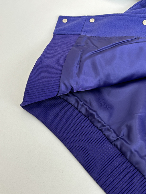 ルイヴィトンスーパーコピー タオル刺繍の文字カエルベースボールジャケット