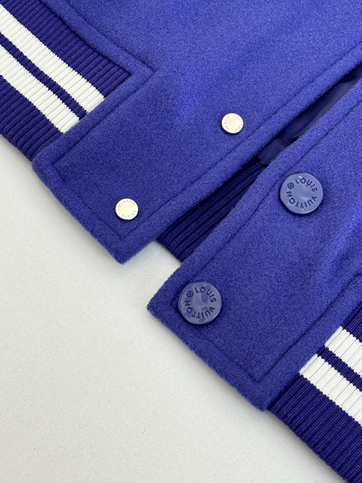 ルイヴィトンスーパーコピー タオル刺繍の文字カエルベースボールジャケット