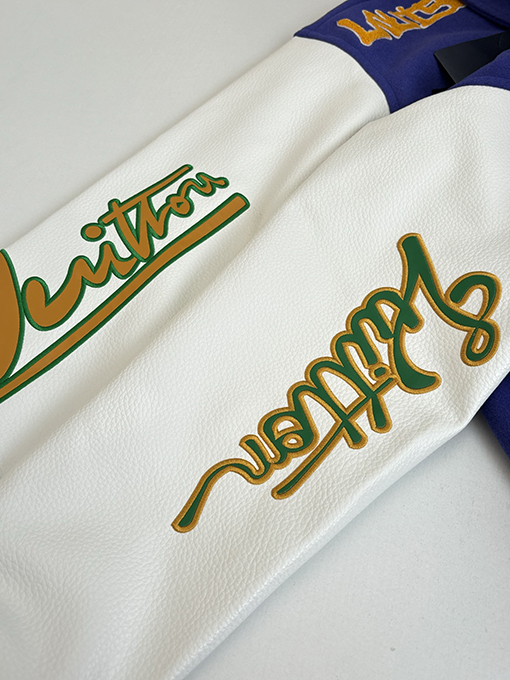 ルイヴィトンスーパーコピー タオル刺繍の文字カエルベースボールジャケット